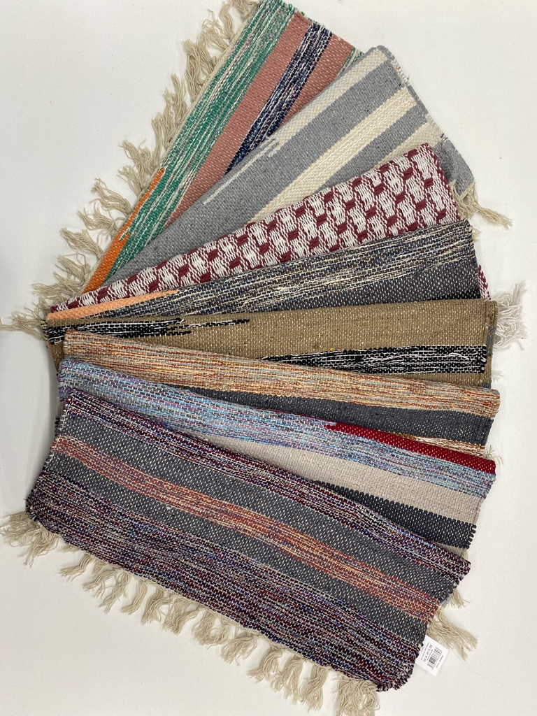 NP Alfombra surtidas 50x80 Flec. (10)