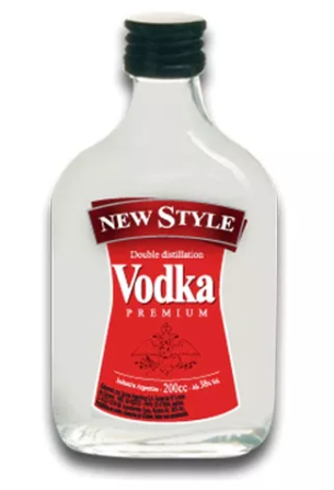 C.Arg.Petaca New Style Vodka 200cc x12